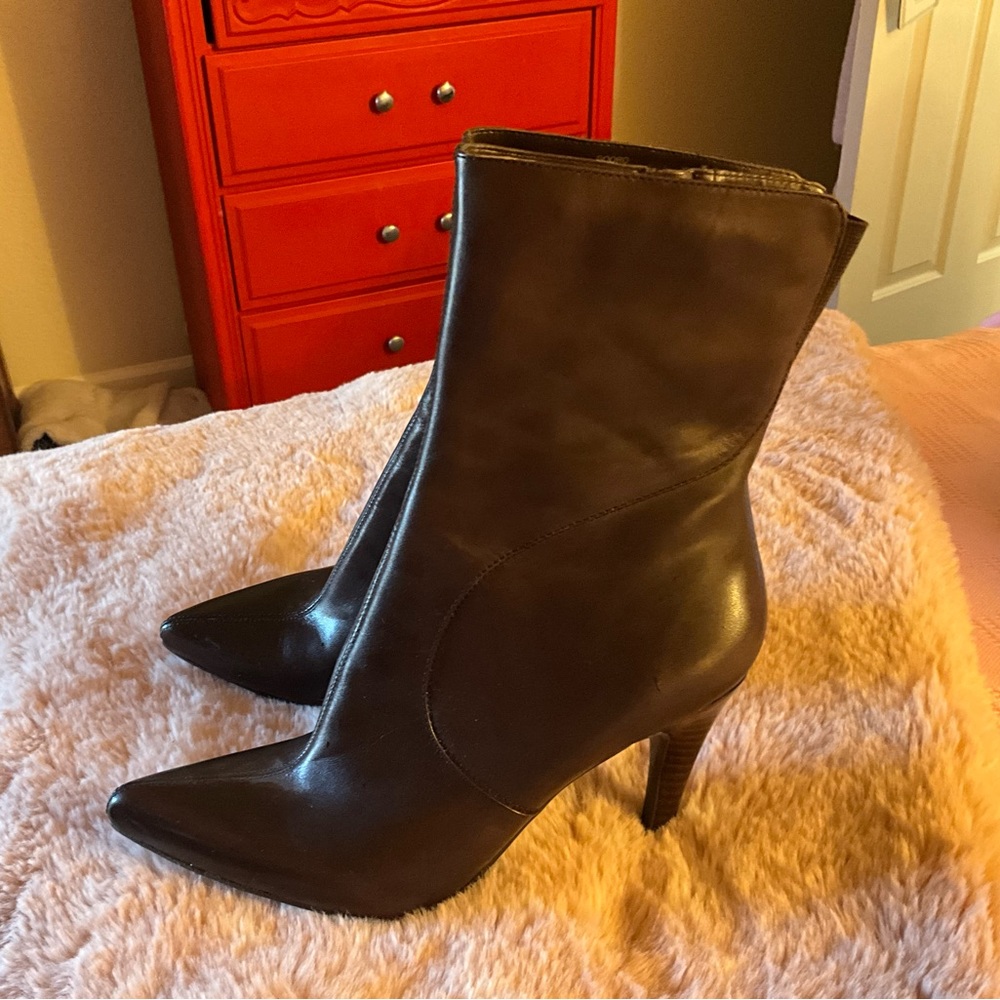Nine West Booties NEW